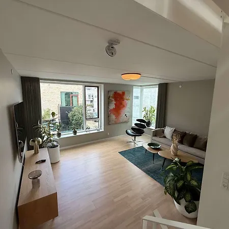 Vakantiehuis A Luxury Three Story House By Cph Harbor Kopenhagen