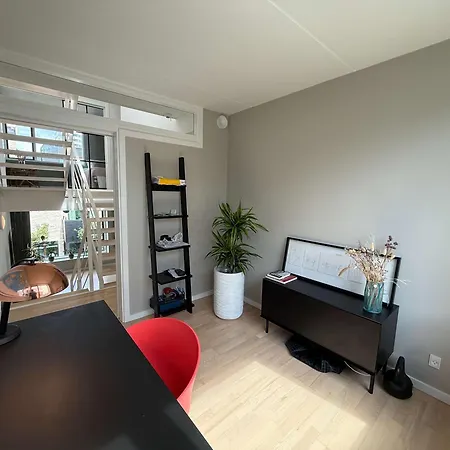 A Luxury Three Story House By Cph Harbor *